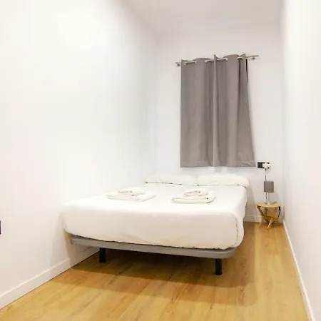 Vlc Host - Duque De Gaeta Apartman *