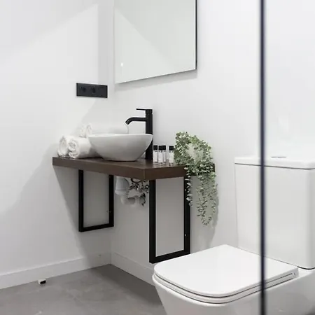 Apartman Vlc Host - Duque De Gaeta *