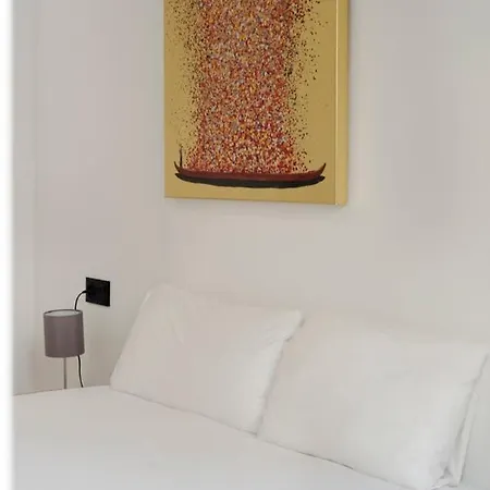 Vlc Host - Duque De Gaeta Apartmán *