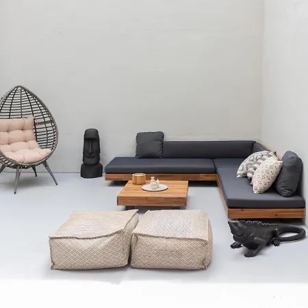 Vlc Host - Duque De Gaeta Valencie